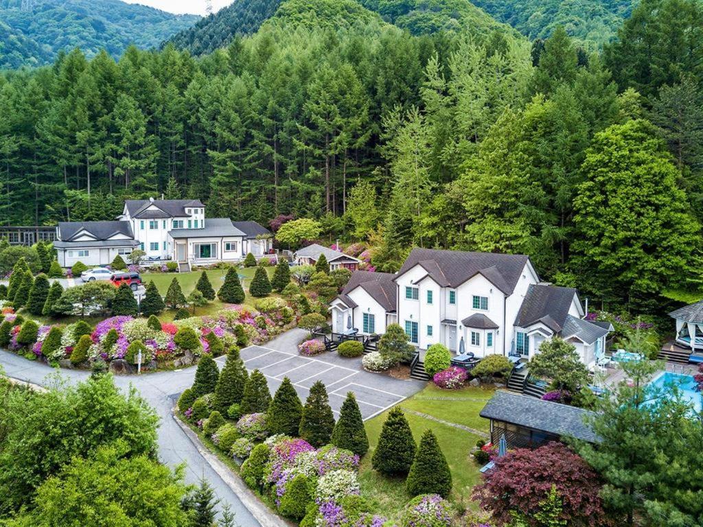 Pyeongchang Greenhill Pension 外观 照片